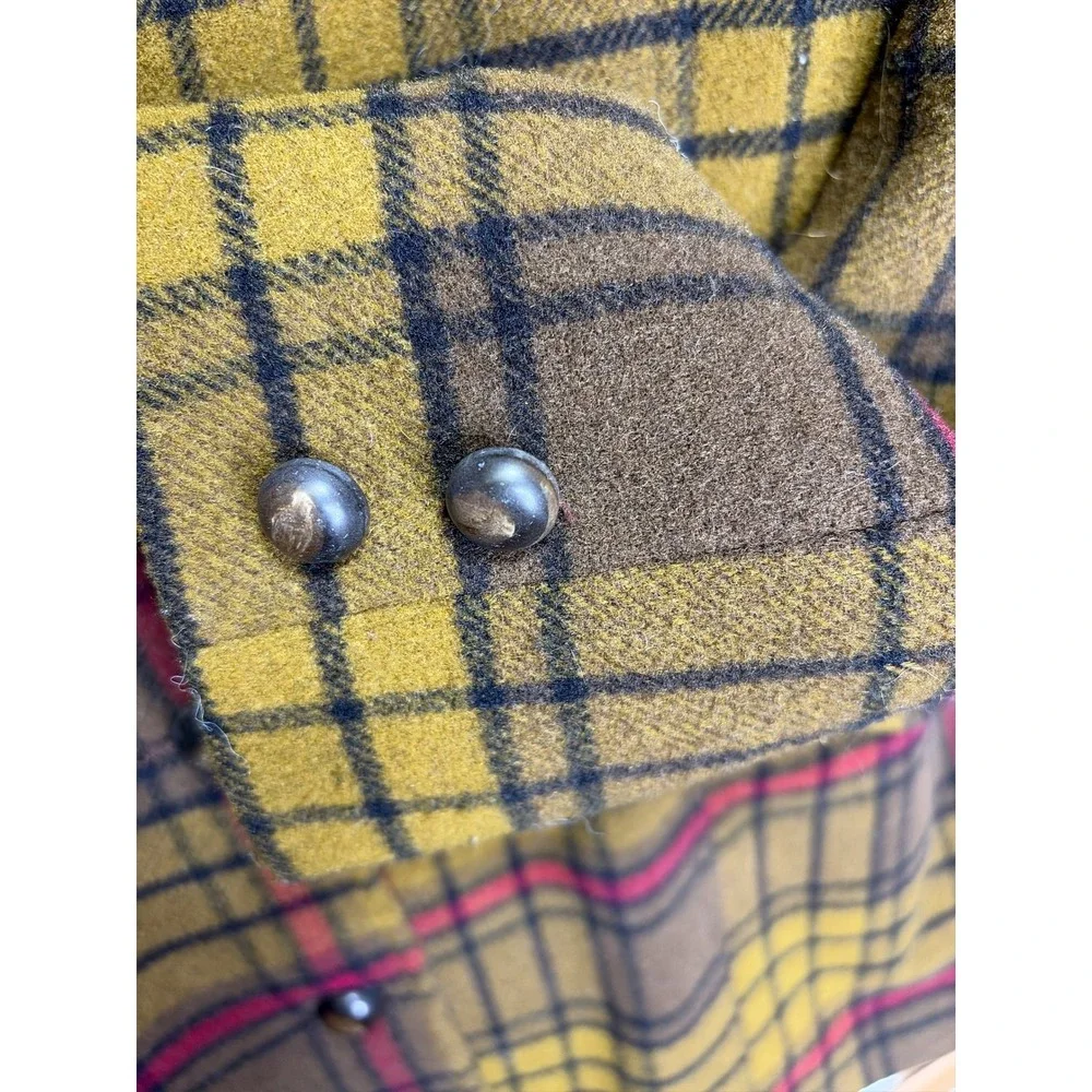 Vintage Banana Republic Made in Italy Wool Plaid Jacket Western Barn Coat M